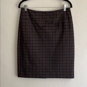 Margaret M Fitted Vivian Skirt Gray and Red Plaid